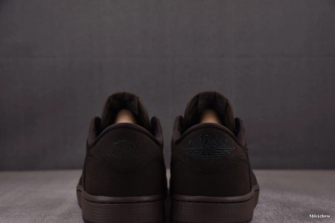 Cheap TBkick Travis Low Scott DM7866-202 x OG Air 1 Velvet Brown Jordan 0722